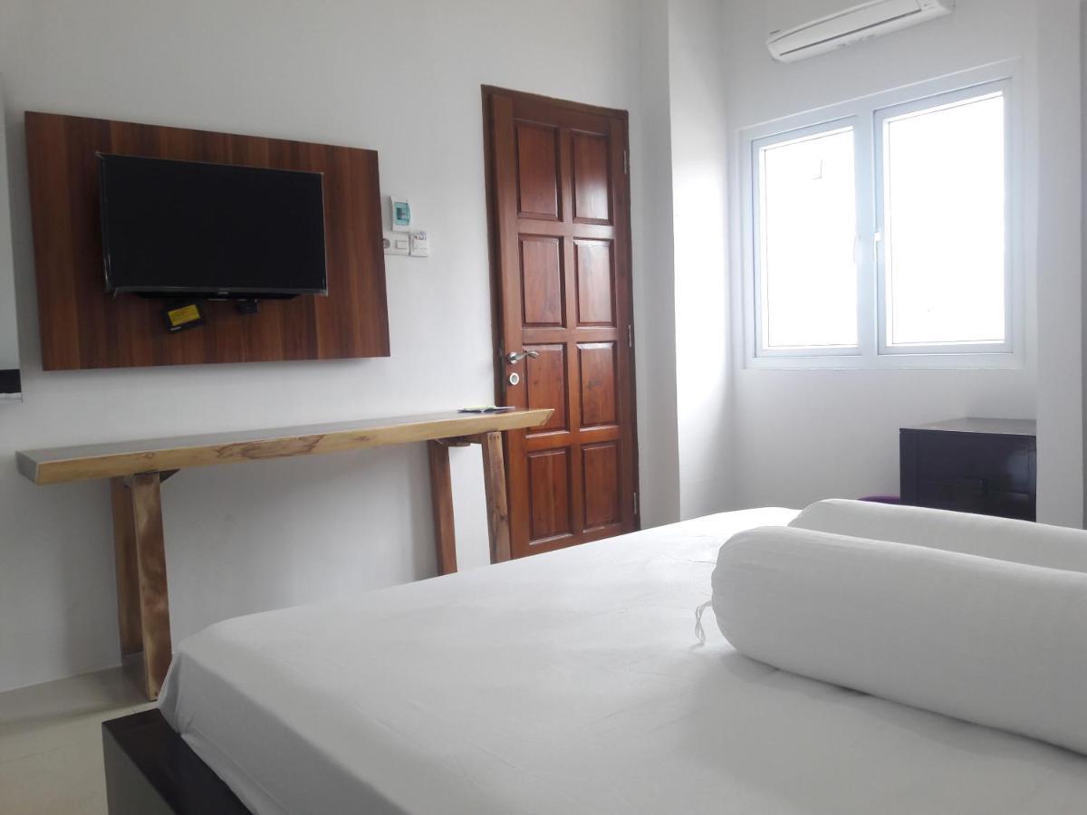 Azalia Residence Palembang Exterior photo